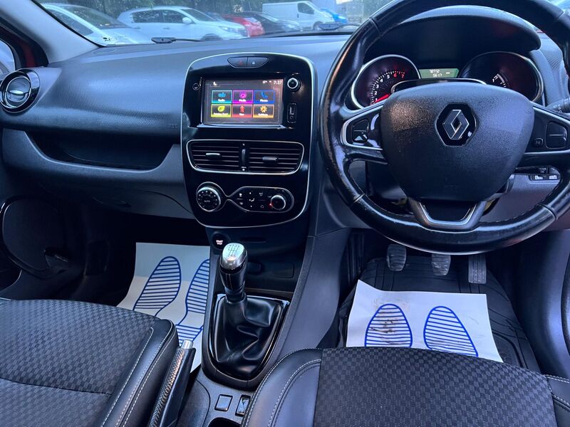 RENAULT CLIO