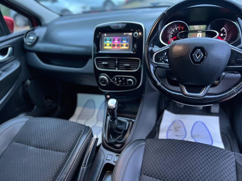 RENAULT CLIO