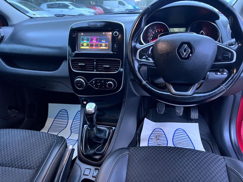 RENAULT CLIO