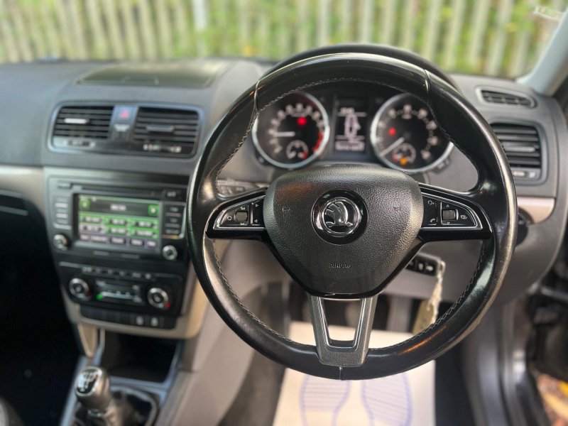 SKODA YETI