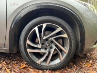 INFINITI Q30