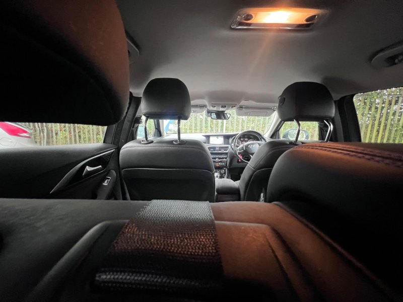 INFINITI Q30