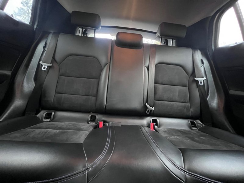 INFINITI Q30