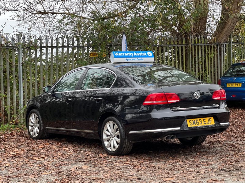 VOLKSWAGEN PASSAT