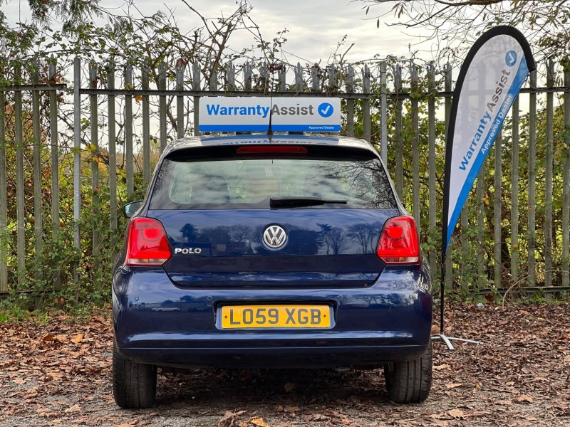 VOLKSWAGEN POLO