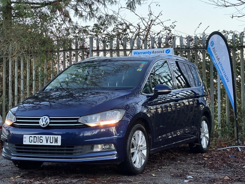 VOLKSWAGEN TOURAN