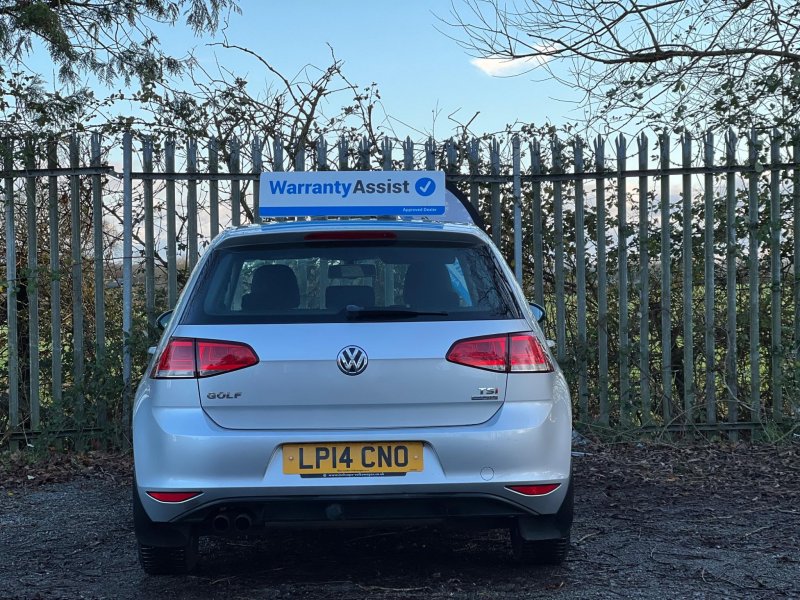 VOLKSWAGEN GOLF
