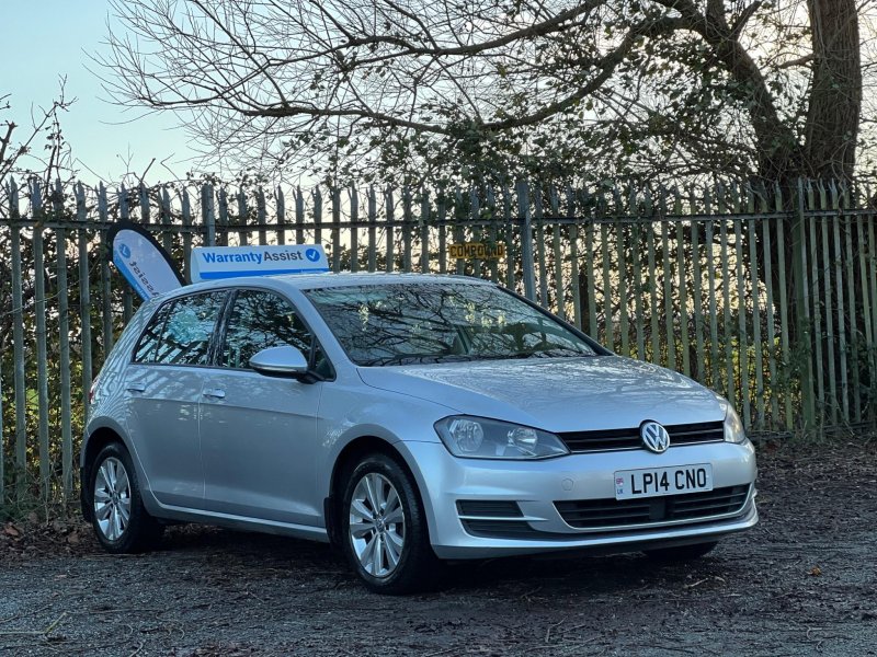 VOLKSWAGEN GOLF