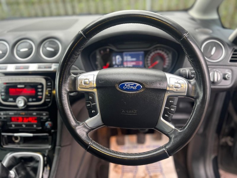 FORD S-MAX