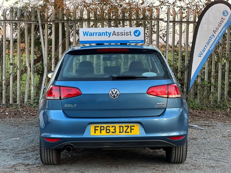 VOLKSWAGEN GOLF