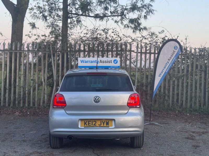 VOLKSWAGEN POLO