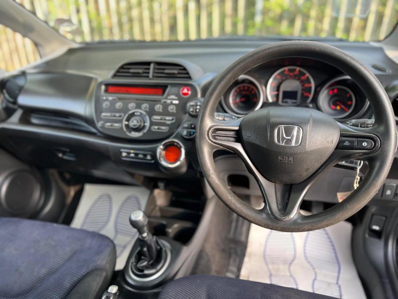 HONDA JAZZ