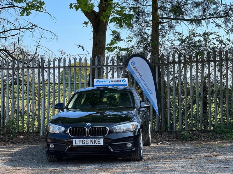 BMW 1 SERIES