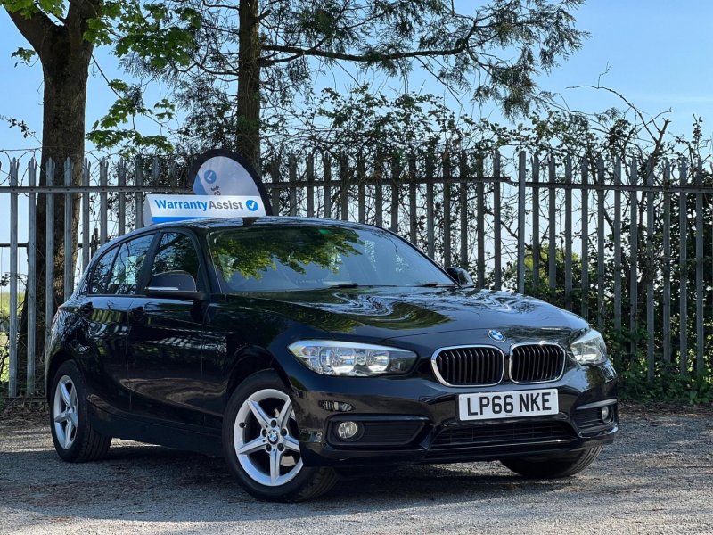 BMW 1 SERIES