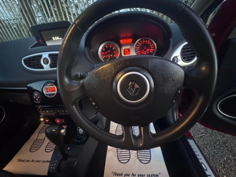 RENAULT CLIO