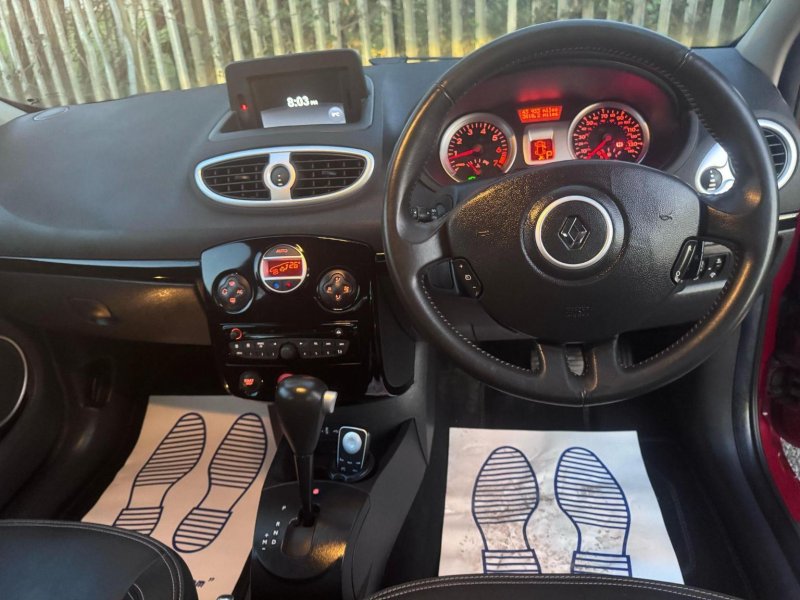 RENAULT CLIO