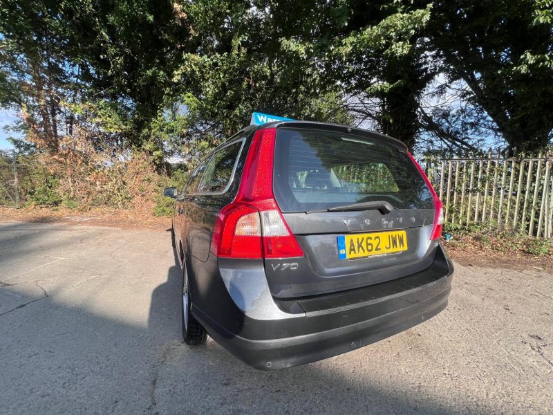 VOLVO V70