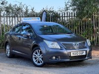 TOYOTA AVENSIS